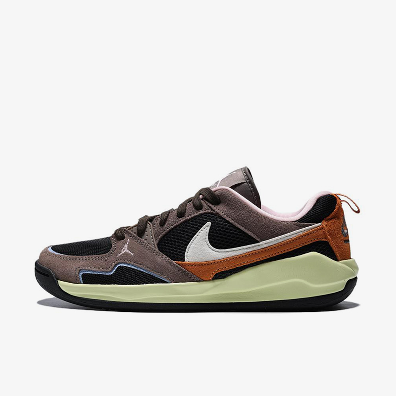 Men'S Shoes Nike Jordan - Oryginalne męskie minimalistyczne retro buty koszykarskie